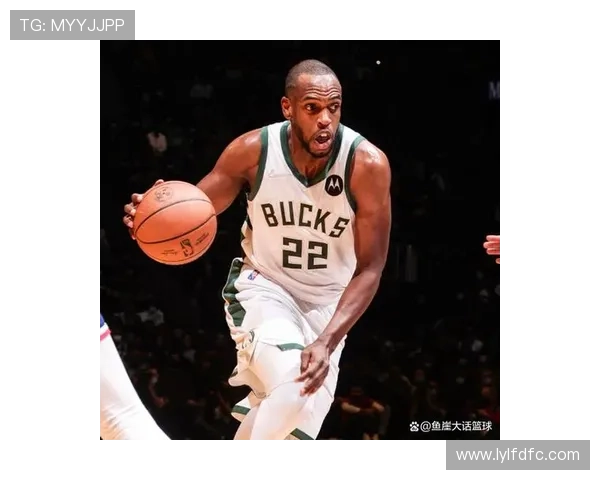 霍勒迪巧妙背后运球戏耍艾顿展现小打大的技巧与智慧