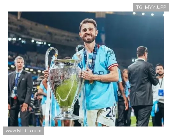 B席本赛季欧冠传球81次领跑31岁合同明夏到期续约成疑