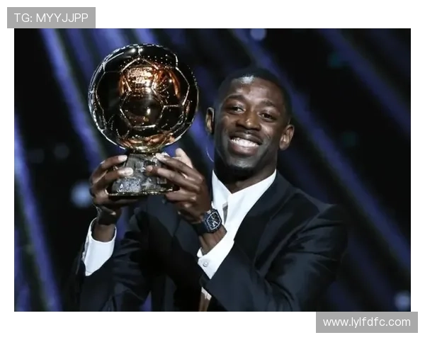 登贝莱荣获金球奖归乡庆祝引发家乡热烈反响